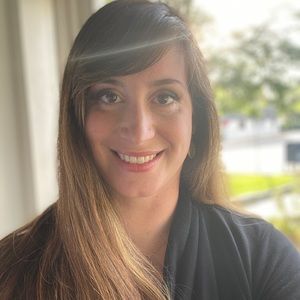 Meet your Posher, Jennifer